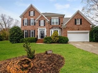 12401 Landing Green Dr, Charlotte, NC 28277