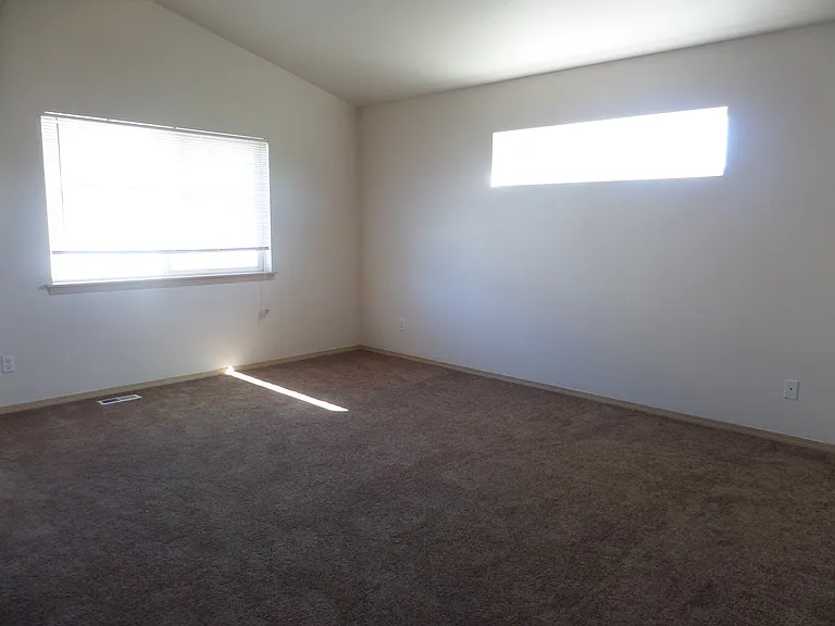 1117 183rd Street Ct E — Photo 9