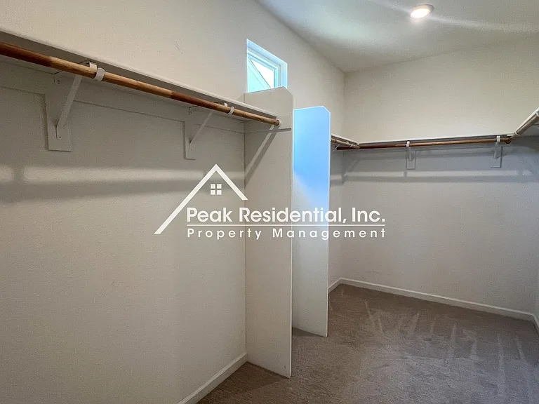 3236 Sunny Gate Ln — Photo 34