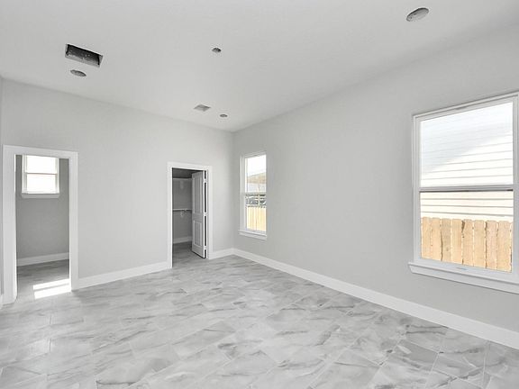 5th image of 7160 Rook Blvd