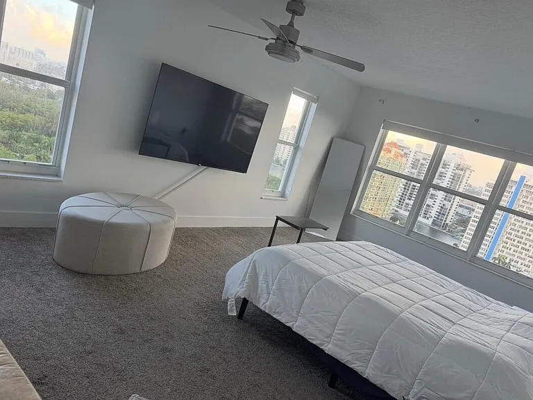 3000 E Sunrise Blvd #17F — Photo 6