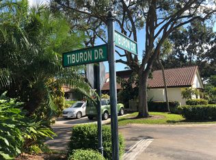 6870 Tiburon Dr, Boca Raton, FL 33433