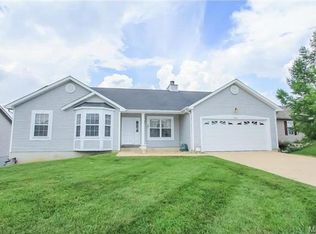 3061 Valley Oaks Dr, Imperial, MO