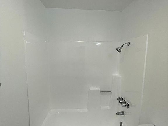 3rd image of 15000 Burbank Blvd APT 102