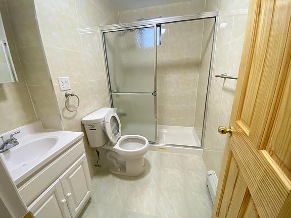5th image of 4703 161st St Floor 2