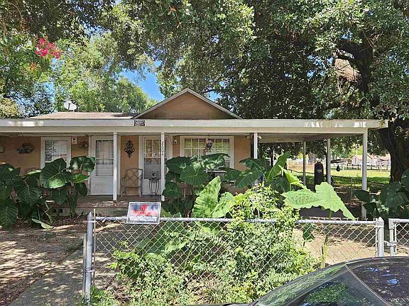 3rd image of 2604 W Blount St