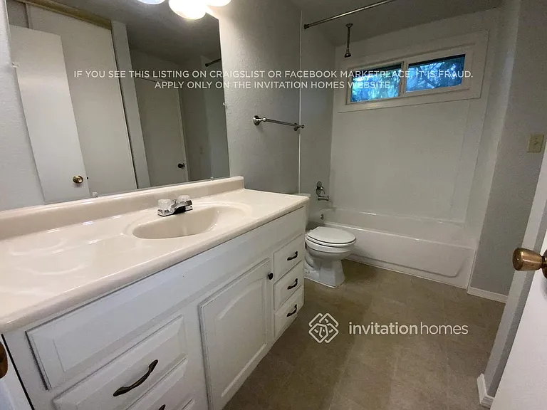 2409 Birch Ave — Photo 16