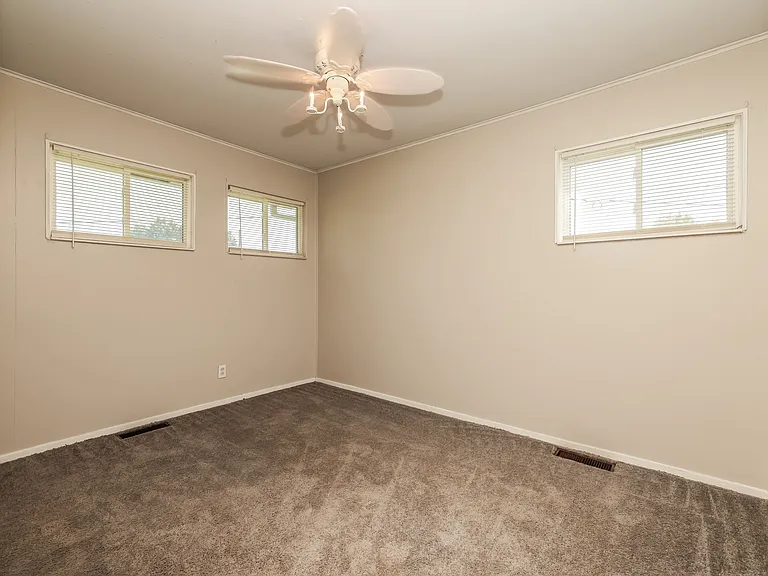 2908 Ghent Ave — Photo 10