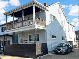 216 Albert St #201, Pittsburgh, PA 15211