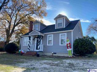 510 Young St, Darlington, SC 29532