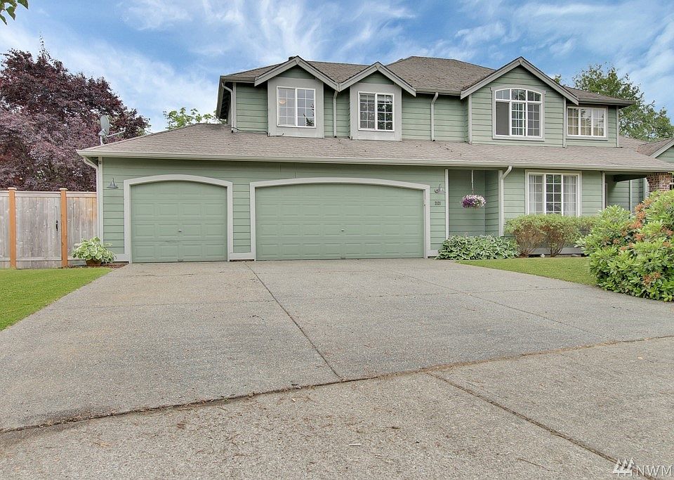 1st image of 2121 23rd Street Pl SE