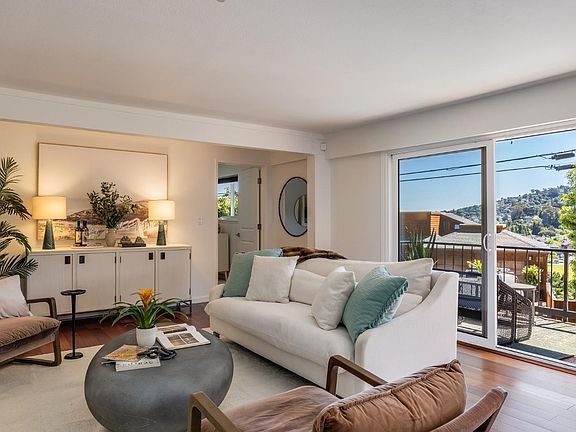 5th image of 70 Stanford Way