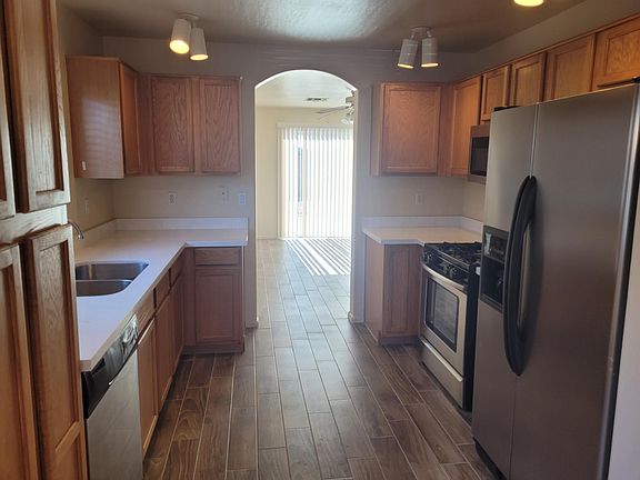 2nd image of 12529 W Myer Ln