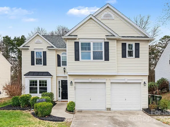 7625 Nicolette Ct, Charlotte, NC 28215