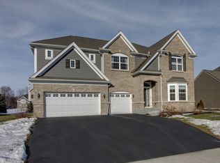 3676 Congressional Pkwy, Elgin, IL 60124