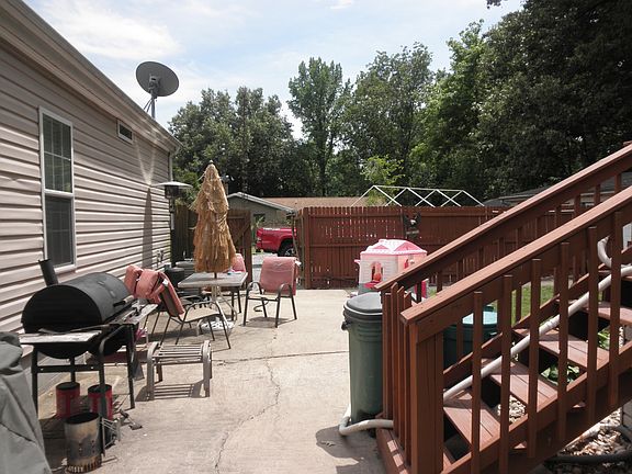 5th image of 306 S Cleveland St