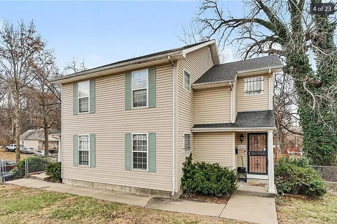 4 bed, 1550 sqft, $1,650 — Photo 2