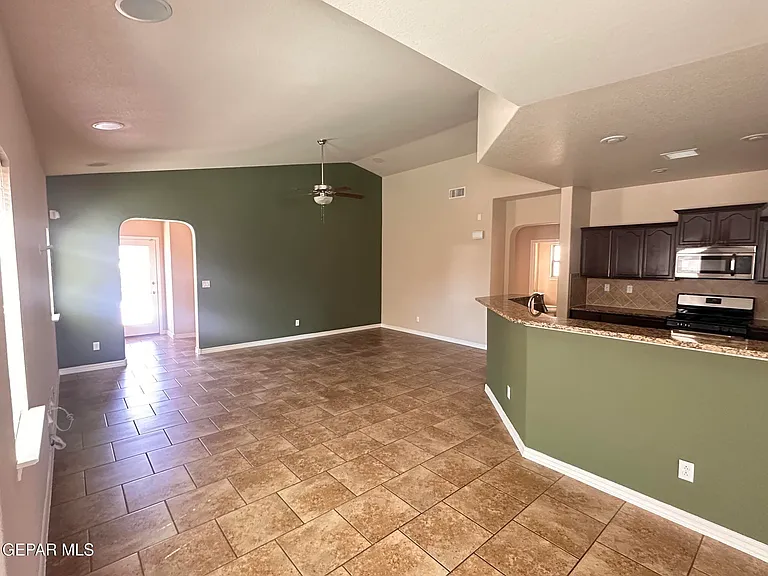 14629 Ava Leigh Ave — Photo 4