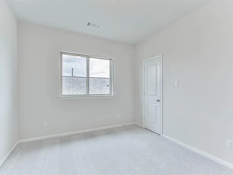 704 Ocean Palms Dr — Photo 28