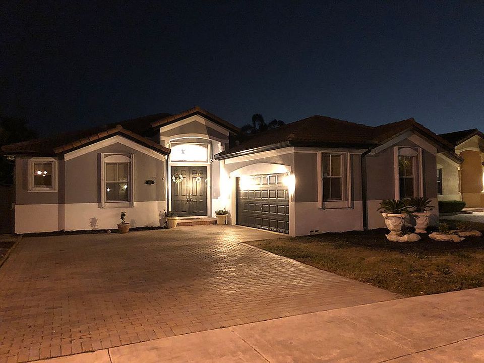2nd image of 14975 SW 11th Ln