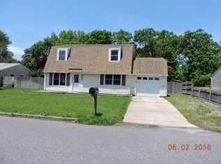 107 Lake Crystalbrook Dr, Little Egg Harbor, NJ 08087