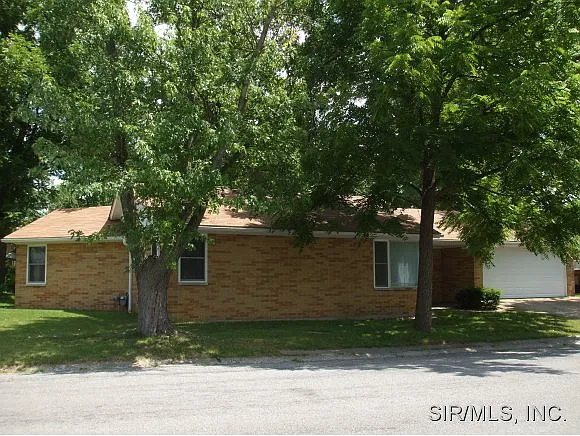 117 Gaylord Dr photo 1