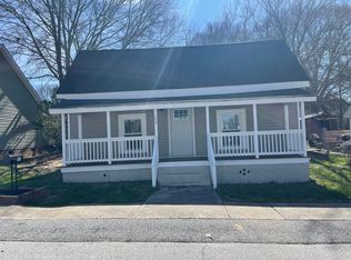 103 2nd St, Fountain Inn, SC 29644