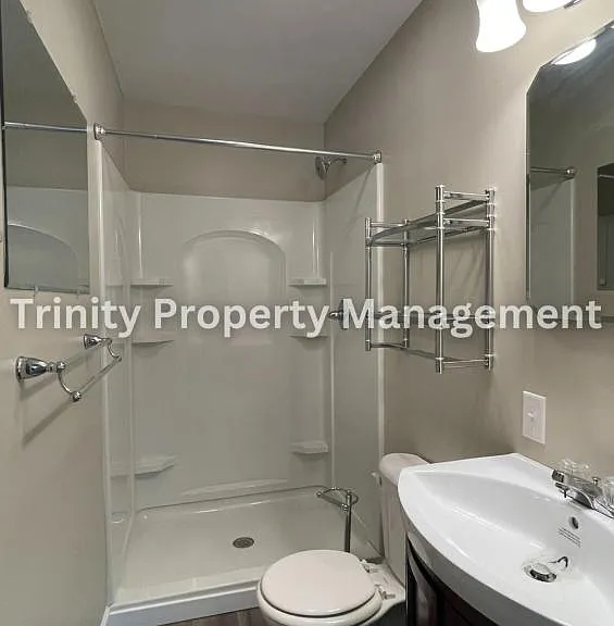 305 Michael St — Photo 16