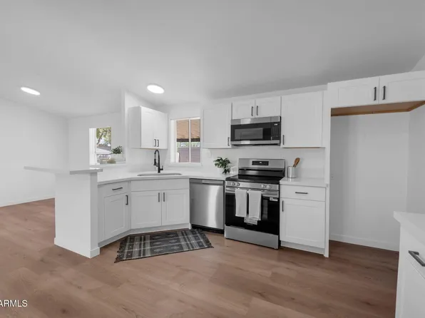 2547 E TONTO Lane, Phoenix, AZ 85050