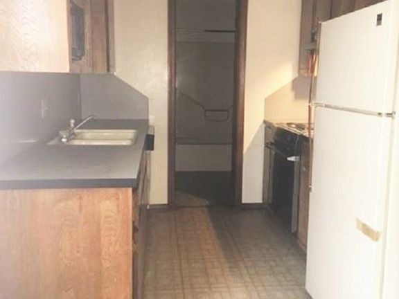 5th image of 4001 NW Ozmun Ave APT E