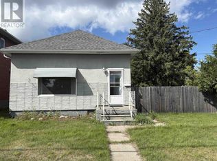 240 3rd St W, Fort Frances, ON P9A 3A5