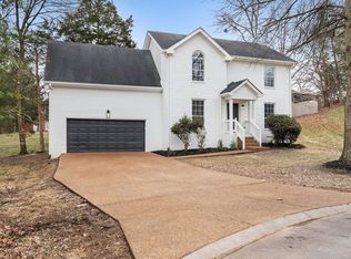 105 Horseshoe Ct, Mount Juliet, TN 37122