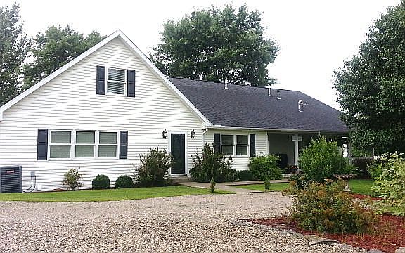 2nd image of 125 Christian Dr