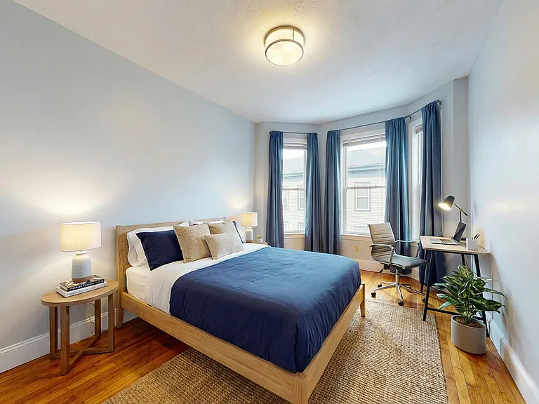 17 Highgate St #8 — Photo 4
