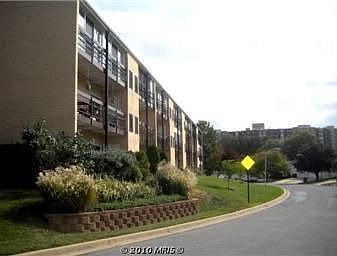 1st image of 15101 Glade Dr #10-2D