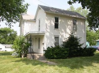 309 W 10th St N, Newton, IA 50208