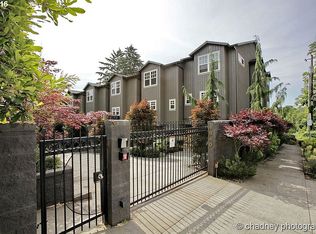 4650 SW Condor Ave #6, Portland, OR 97239