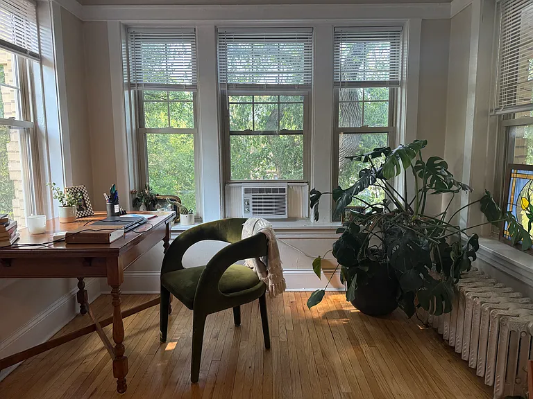 906 Seward St #3 — Photo 9