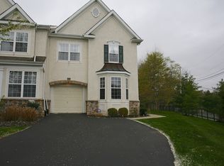 100 Rolling Hill Dr, Plymouth Meeting, PA 19462