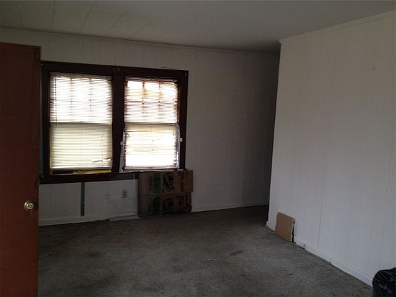 2nd image of 3114 E 68th St