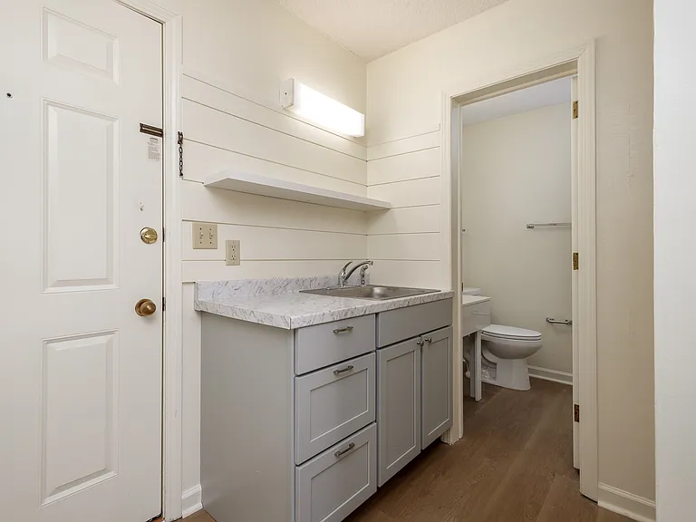 Etowah Place — Photo 8