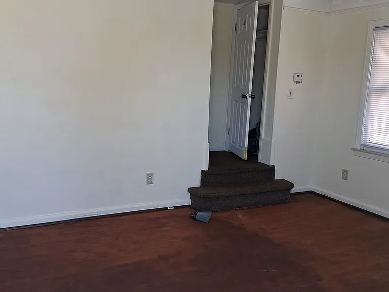 4819 Woodworth St #HOUSE — Photo 10