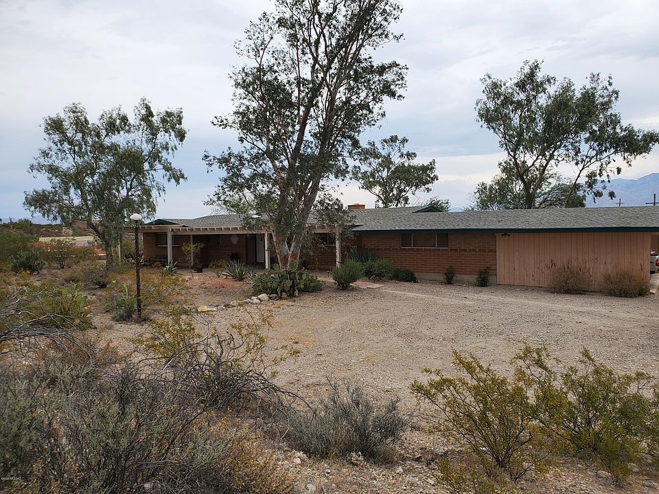 1st image of 4250 W El Camino Del Cerro
