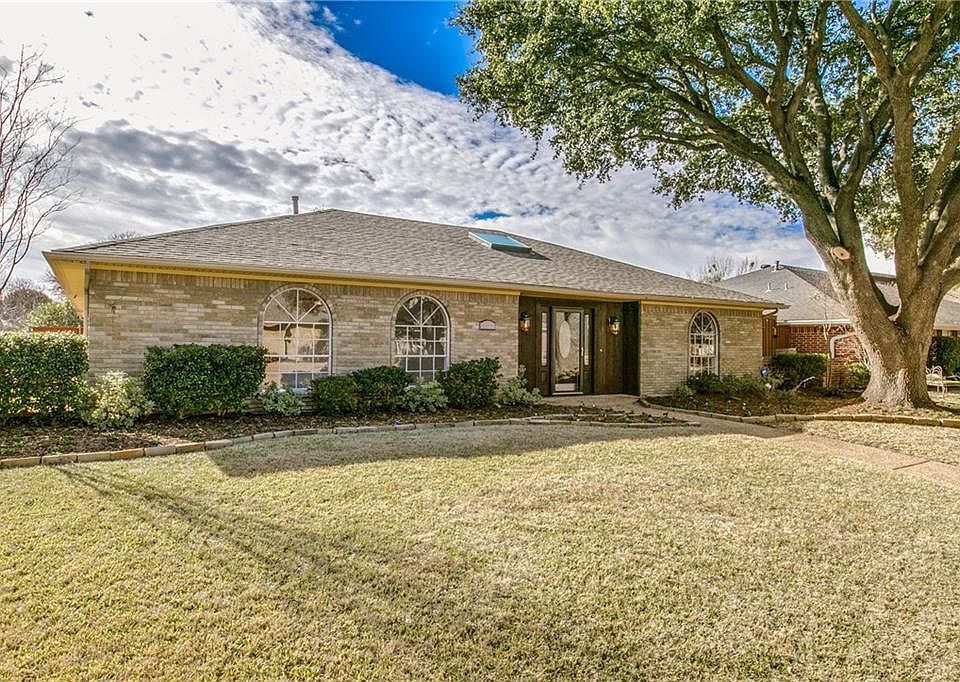 1st image of 6922 Robin Willow Dr
