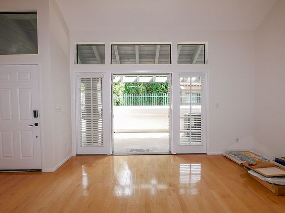 4th image of 4431 Caminito Sana Unit 2