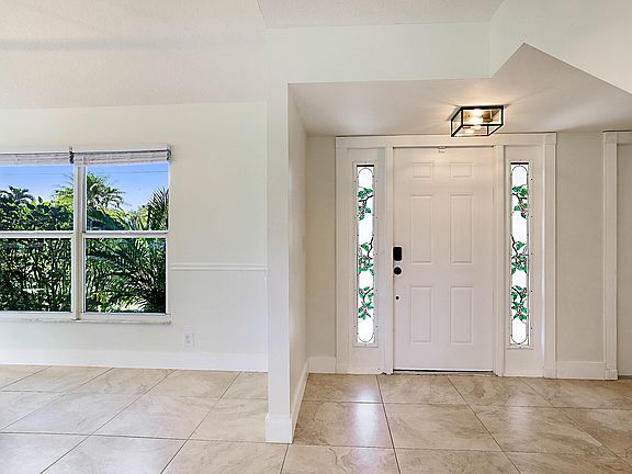 4th image of 4093 Palo Verde Drive