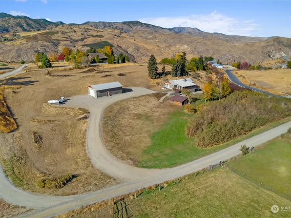 851 Wheeler Hill Road, Wenatchee, WA 98801