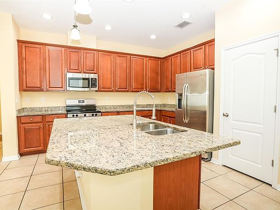 4th image of 8834 39th Street Cir E
