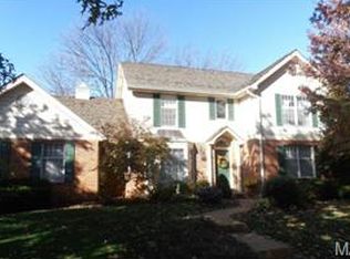 9195 Wembley Woods Dr, Saint Louis, MO