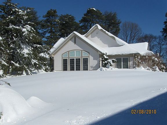 3rd image of 7832 Parke West Dr APT 204